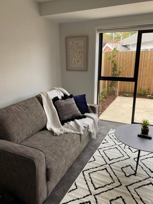 City Centre Apartment Close To Hagley Park كريستتشيرش المظهر الخارجي الصورة